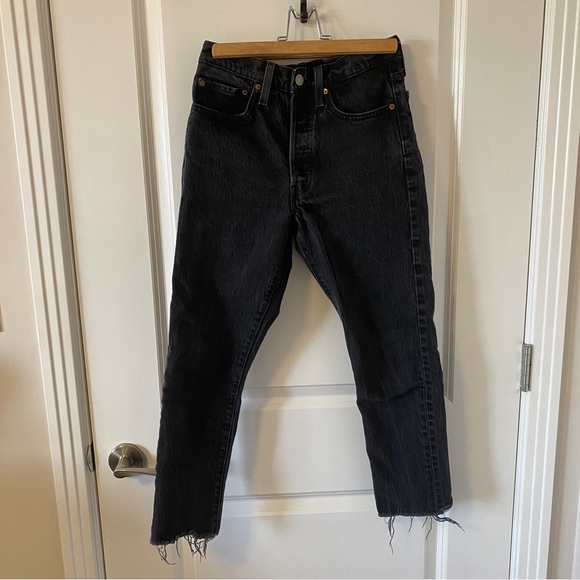 LEVI’S 501 skinny black jeans with raw edge hem - Picture 2 of 9